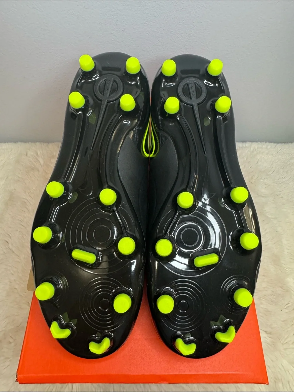 Nike Cleats - Size 5 Youth